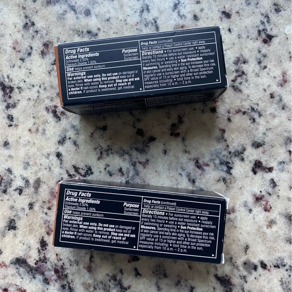 NWT MAC Studio Fix Fluid SPF 15. - Picture 4 of 7